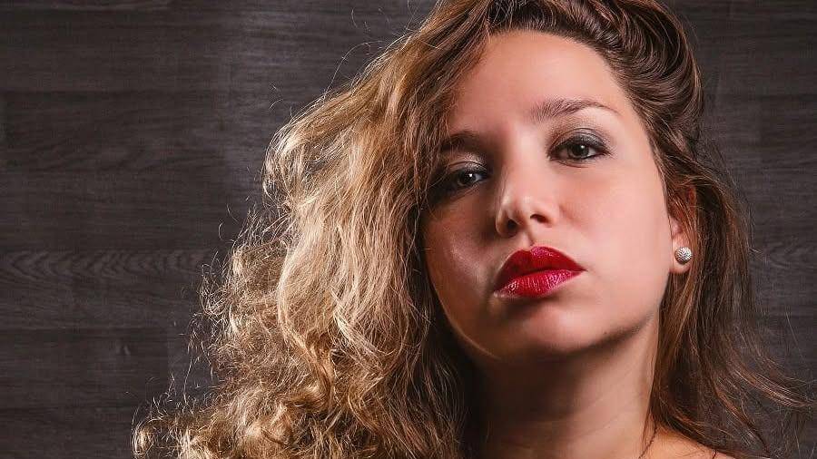 La escritora, dramaturga y poeta cubana Elaine Vilar Madruga presentará su más reciente novela, La piel hembra, en la Feria Internacional del Libro de Monterrey.