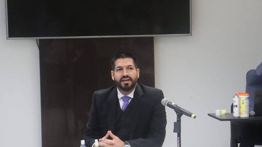 POLITICÓN: Lo expulsan del Sistema Anticorrupción de Coahuila por violento... ¡y se apunta para regresar!