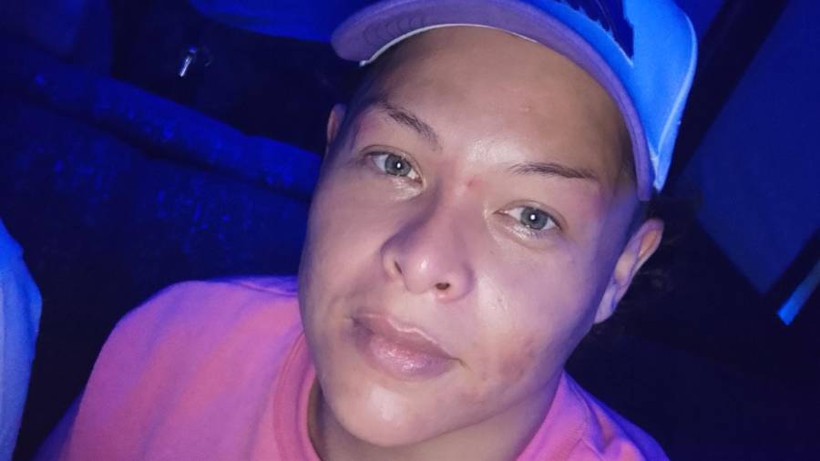 Esta fotografía del 27 de septiembre de 2026, obtenida por The Associated Press, muestra a Daniela Fuentes, una mujer transgénero de Cuba que fue deportada de Estados Unidos.