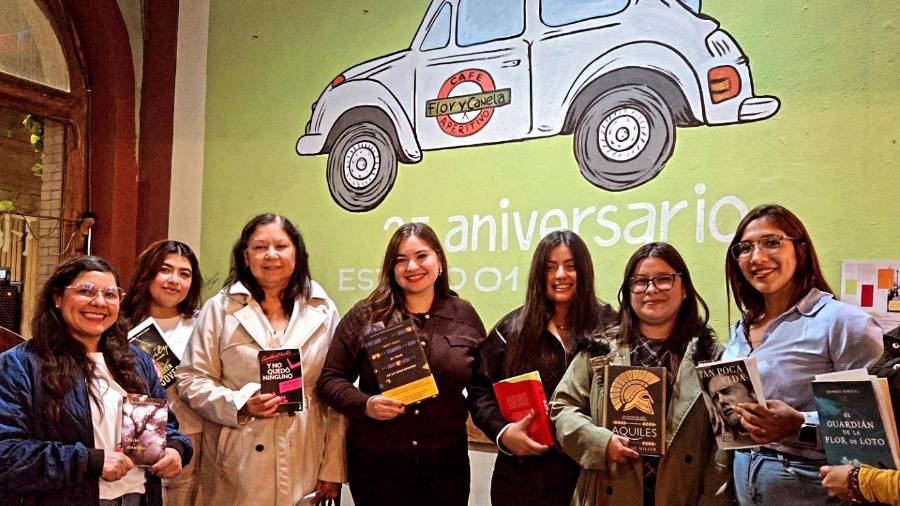 ‘Flor y canela’ celebra su 25 aniversario con una lectura colectiva