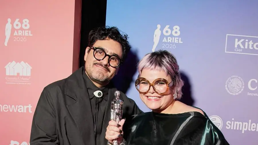 Cosecha. La dupla llevó a la pantalla la atmósfera del histórico encuentro musical de 1971 mediante escenarios, objetos y referencias documentales cuidadosamente investigados.