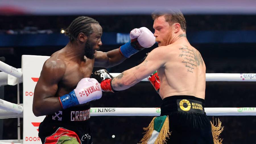 El primer duelo entre Canelo Álvarez y Terence Crawford dejó abierta la puerta a una revancha.