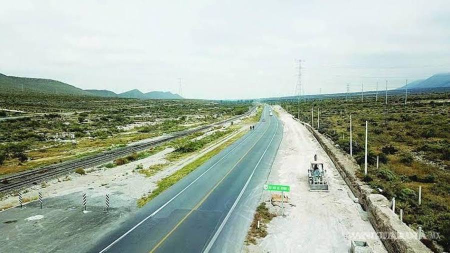 La ampliación de la carretera Saltillo-Zacatecas es una obra clave para mejorar la seguridad vial en este tramo que conecta la ciudad con la zona industrial de Derramadero.