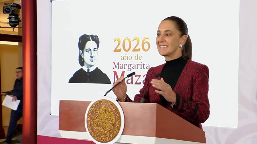 Sheinbaum reveló que sostuvo una conversación con el mandatario estadounidense Donald Trump durante la final de la Copa Mundial de la FIFA, donde ambos abordaron temas comerciales relacionados con la próxima revisión del T-MEC.