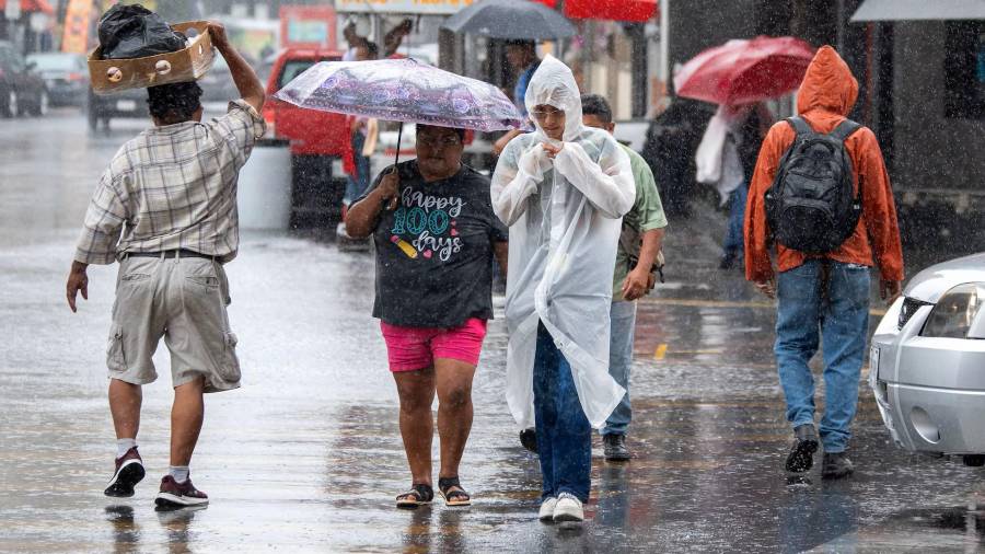 El frente frío número 2 favorecerá lluvias de fuertes a muy fuertes en Coahuila, con descargas eléctricas y posible caída de granizo.