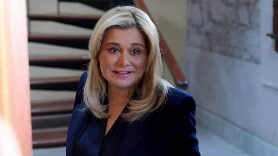 La gobernadora de Chihuahua, Maru Campos, acudirá al citatorio emitido por la FGR en Ciudad Juárez, aunque su defensa anunció una denuncia penal al considerar que se vulneró su fuero constitucional.