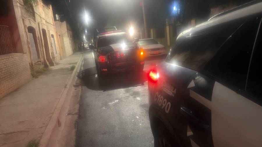 Los rondines de prevención fueron intensificados en calles del centro luego de que ciudadanos solicitaran apoyo policial por la presencia de personas sospechosas cerca de vehículos durante la madrugada.