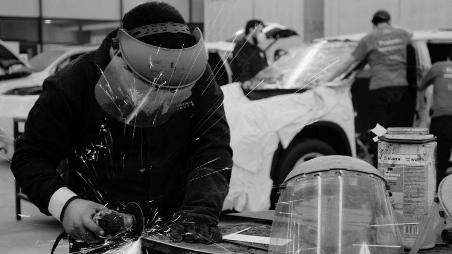 La muestra de la EMIM en abril de 2026 fue de 8 mil 613 establecimientos manufactureros en México.