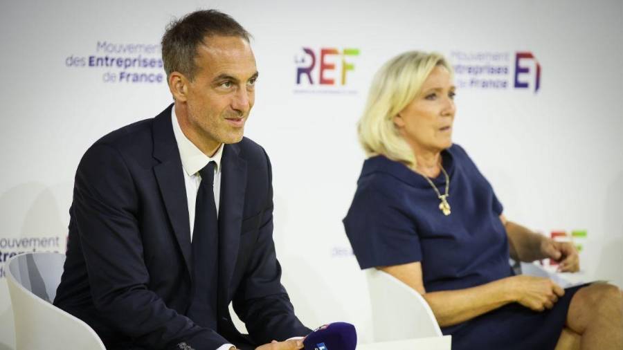 Marine Le Pen (izquierda) podría ganar la primera vuelta de las elecciones para la presidencia del estado francés.
