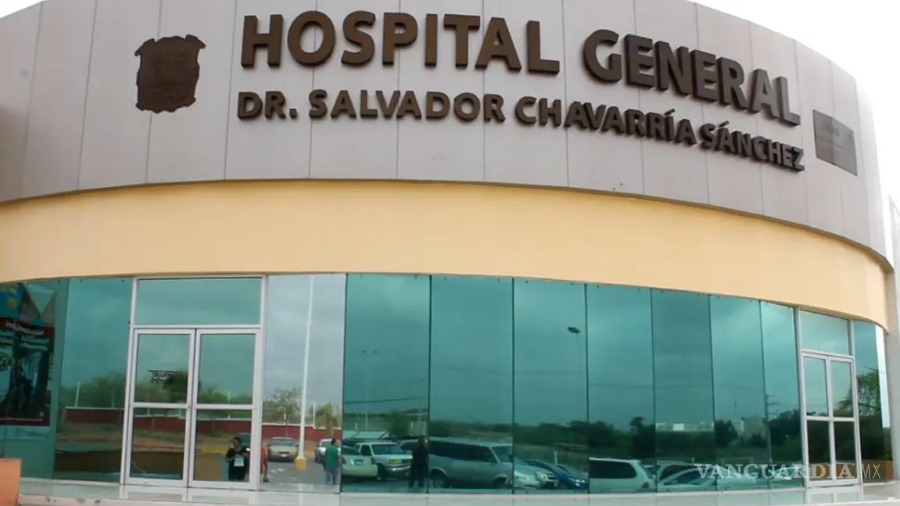 Paramédicos brindaron atención prehospitalaria al menor antes de su traslado urgente al hospital.