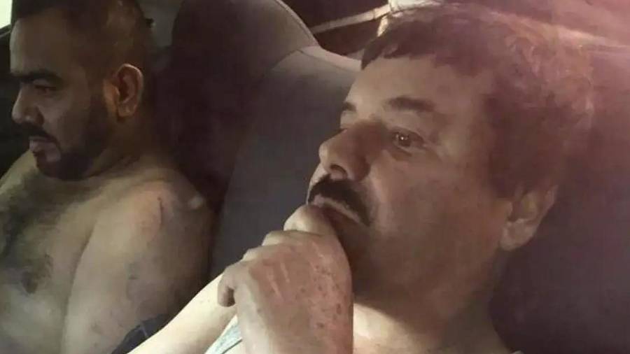 Joaquín ‘El Chapo’ Guzmán fue recapturado el 8 de enero de 2016 tras escapar por el drenaje en Los Mochis. Durante las horas posteriores intentó sobornar a los policías que lo detuvieron y advirtió sobre un posible rescate armado.