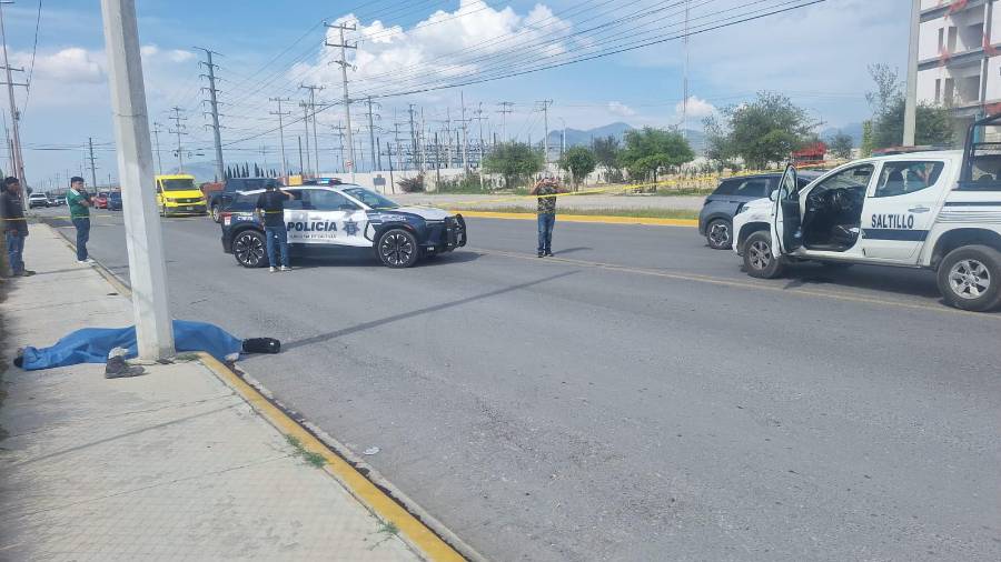 Policía Municipal acudió al lugar para acordonar el área.