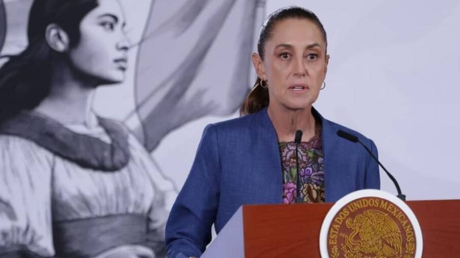 La presidenta Claudia Sheinbaum aseguró que el tráfico de fentanilo hacia Estados Unidos se redujo 76% desde octubre de 2024. La mandataria atribuyó la disminución a operativos e incautaciones realizadas por autoridades mexicanas.