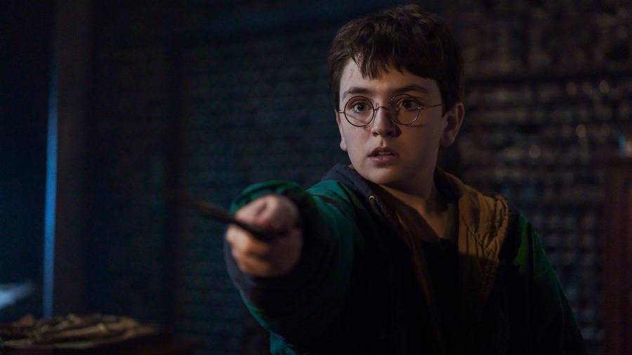 Apuesta. John Lithgow, Paapa Essiedu y Janet McTeer darán vida a algunos de los profesores más importantes de Hogwarts en la nueva serie.