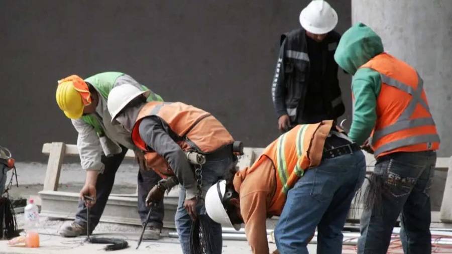 El IMSS reportó 22 millones 527 mil 854 empleos formales al cierre de febrero de 2026, la cifra más alta para ese mes desde que se tiene registro.