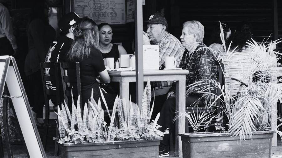 El objetivo de la EMS “es proporcionar información estadística económica de coyuntura de manera oportuna y permanente sobre las actividades de servicios”, según Inegi.