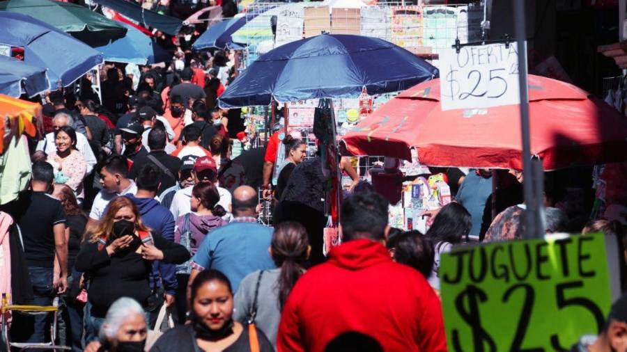 El objetivo de las Líneas de Pobreza es determinar si los ingresos mensuales de la población son suficientes para adquirir los productos.