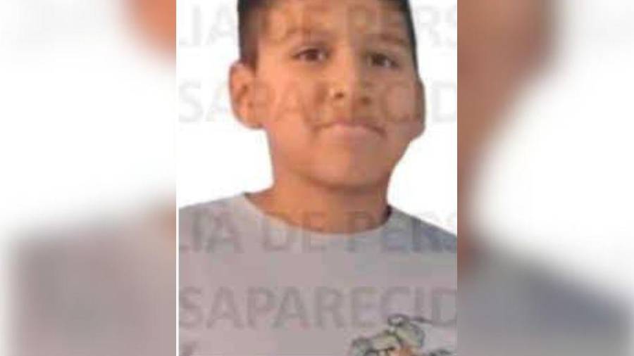 Tras su ubicación, el adolescente fue trasladado ante las autoridades investigadoras para rendir su declaración y esclarecer las circunstancias en las que permaneció fuera de casa durante varios días.