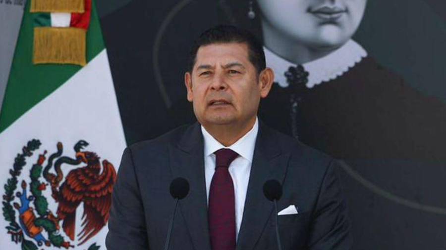 Alejandro Armenta negó que EU le haya retirado la visa y afirmó que su atención está centrada en Puebla.