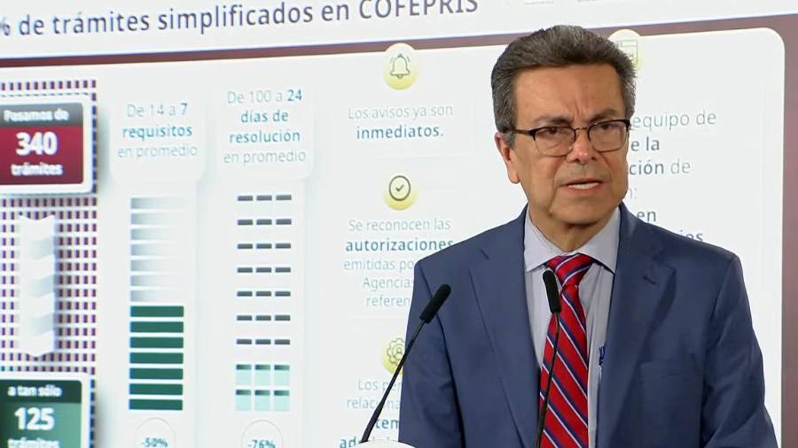 Cofepris anunció una de las reformas administrativas más importantes de los últimos años al reducir más de 60% de sus trámites, disminuir requisitos y acelerar la autorización de estudios clínicos.