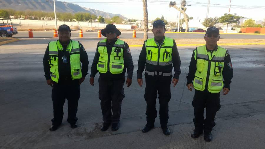 Elementos de Tránsito de Saltillo participarán en el operativo especial de Semana Santa para resguardar 65 celebraciones religiosas, entre viacrucis y procesiones del silencio.