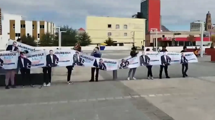 Protesta en el Comité Estatal del PAN en Chihuahua.