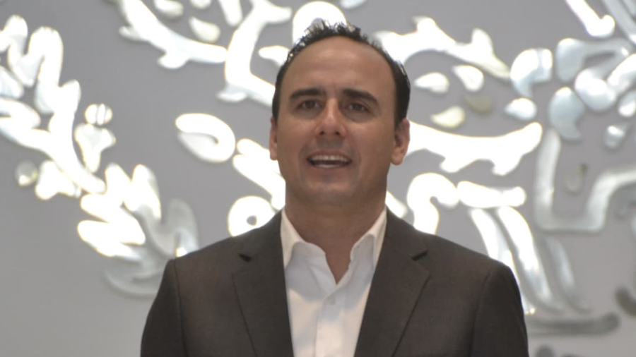 Manolo Jiménez afirmó que el Metrobús quedó descartado por su inviabilidad financiera tras la cancelación del apoyo federal.