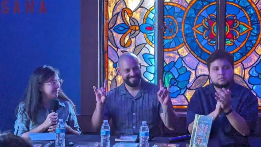 Entre poesía y cuentos cortos, Eduardo Tovar presenta su libro ‘Los poetas no tienen musa‘