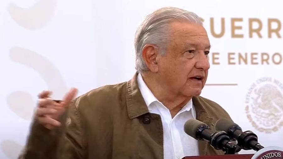 López Obrador, pidió a la ex directora de Notimex, Sanjuana Martínez, que presente pruebas de su acusación.