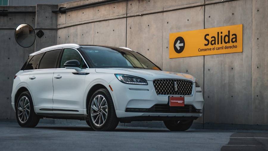 Comodidad se complementa con el gran nivel de silencio que podemos percibir al viajar en él.