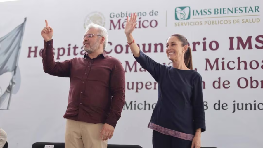 El mandatario estatal señaló que este respaldo económico permitirá consolidar un cuarto ciclo escolar continuo, sin interrupciones.