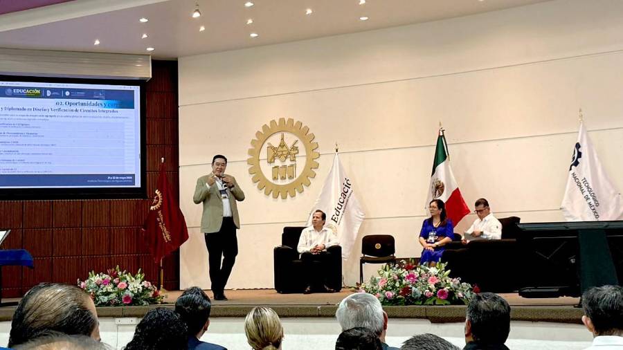 El Tec Laguna formó parte de la Segunda Reunión Nacional de Semiconductores realizada en Aguascalientes.