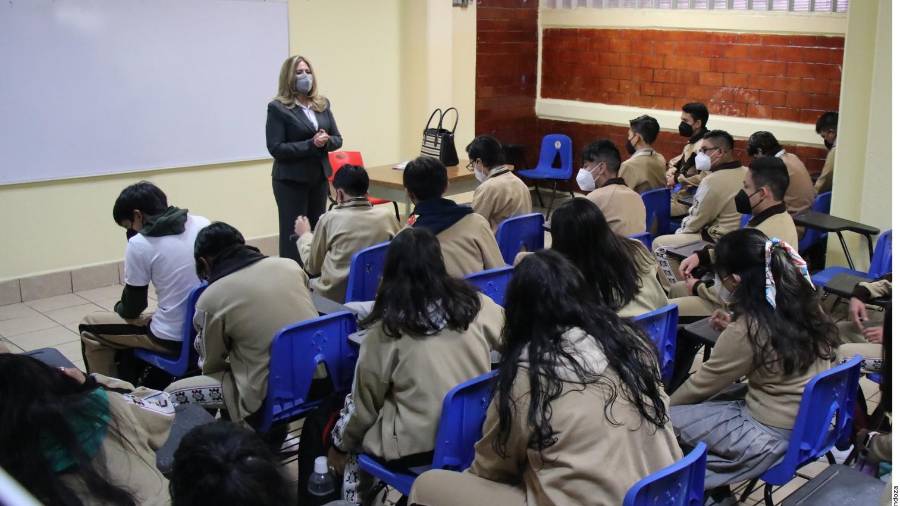 Los resultados del Programa para la Evaluación Internacional de Estudiantes (PISA) de la OCDE (Organización para la Cooperación y el Desarrollo Económicos) evidencian y corroboran el fracaso educativo en México.