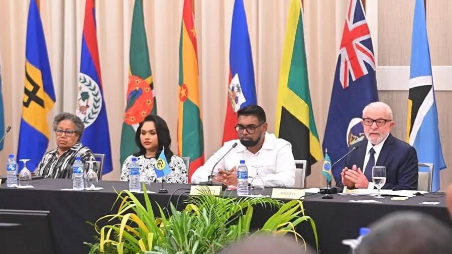 Los líderes del bloque regional pidieron colaboración estratégica para lidiar con el impacto de las recientes políticas estadounidenses.