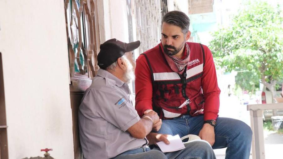 El diputado Antonio Attolini defendió que la reforma busca eliminar excesos en el gasto legislativo.