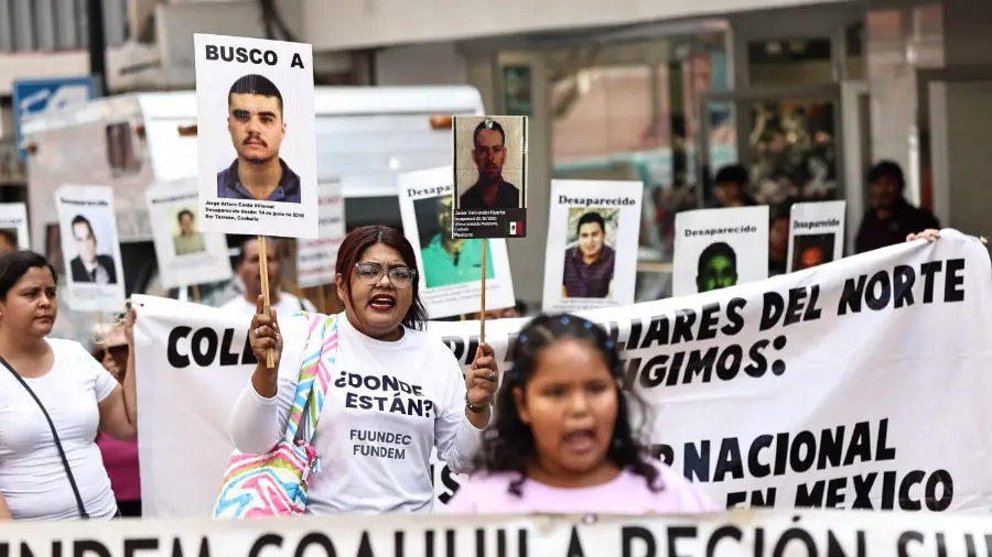 Este domingo, familiares de personas desaparecidas salieron a las calles a exigir justicia.