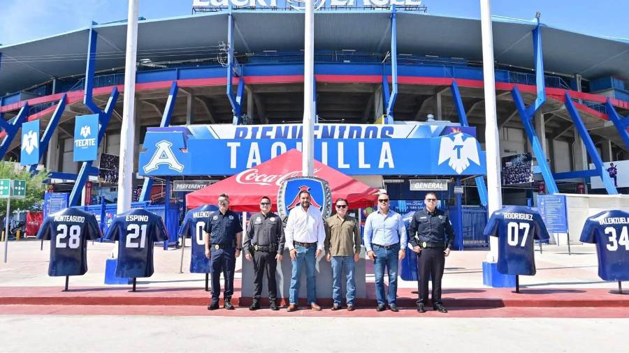 Carlos Villarreal encabezó una reunión con corporaciones de seguridad y Protección Civil para definir protocolos durante los playoffs.
