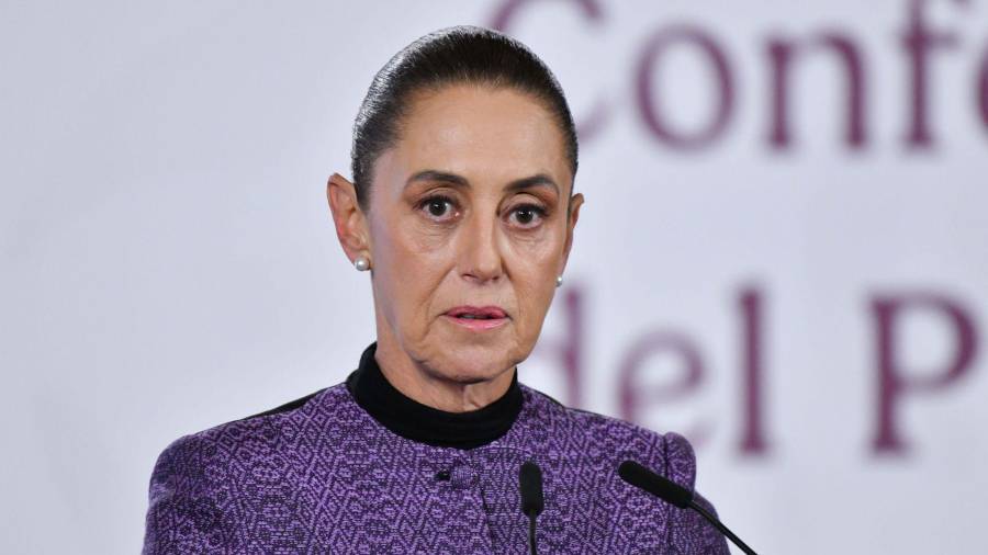 La Presidenta señaló que en el caso de la figura presidencial, la revocación de mandato está prevista en la Constitución y forma parte de una obligación democrática.