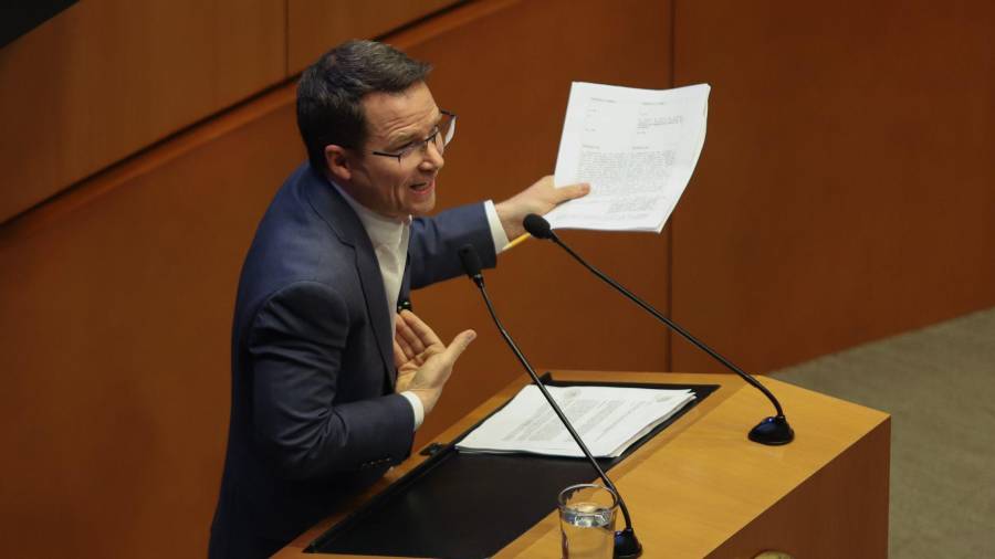 Ricardo Anaya informó que su bancada dejó constancia por escrito de su rechazo absoluto a la terna enviada por la presidenta Claudia Sheinbaum Pardo.