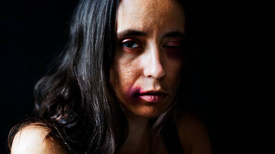 El maltrato y la violencia contra las mujeres yacen ahí todo el tiempo, están latentes cada día y empiezan mucho antes del asesinato.