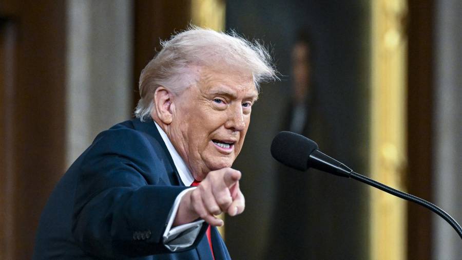 Estados Unidos ha destruido nueve buques de guerra iraníes como parte de su operación contra la República Islámica, anunció este domingo el presidente estadounidense, Donald Trump.