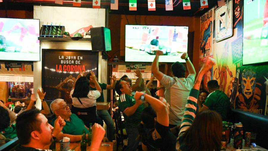No hubo reportes de problemas en los restaurantes-bar, donde predominó un ambiente familiar.