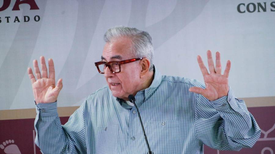 Un comunicado de la Fiscalía de Estados Unidos reveló cargos contra diez funcionarios y exfuncionarios de Sinaloa por presuntos vínculos con el narcotráfico.