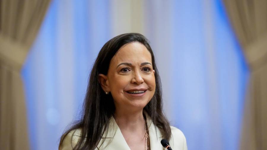 INM aclaró que no se tiene registro de entrada o salida de territorio mexicano de la líder opositora venezolana María Corina Machado, luego que circulara que había utilizado un avión mexicano para viajar a Noruega.