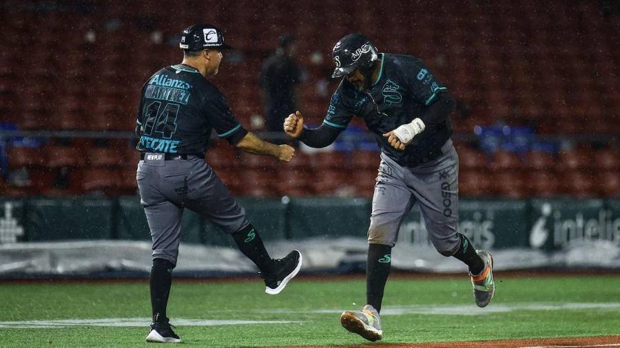 Saraperos de Saltillo está recuperando su mejor nivel tras la sorpresiva salida de los dos emblemas del club, Urrutia y Rainel.