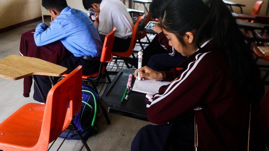 Estudiantes de la Sección XXII de la Coordinadora Nacional de Trabajadores de la Educación (CNTE) en Oaxaca, iniciarán clases el próximo 24 de agosto.