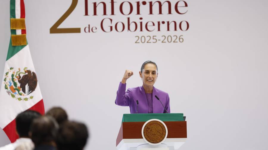 MLa presidenta de México, Claudia Sheinbaum, presenta su segundo Informe de Gobierno este martes en el Palacio Nacional, en Ciudad de México.