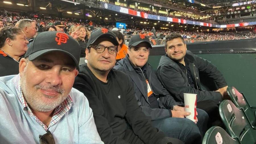 De izquierda a derecha aparecen Ramón Orraca, Andy López Beltrán, Juan Domingo Beckmann y Gonzalo López Beltrán. La foto, compartida por el periodista Carlos Loret de Mola, corresponde a inicios de 2024, cuando López Obrador aún era presidente.
