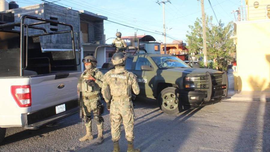 La vivienda ubicada sobre la calle Raúl R. González fue intervenida tras la emisión de una orden de cateo por parte de la autoridad judicial.