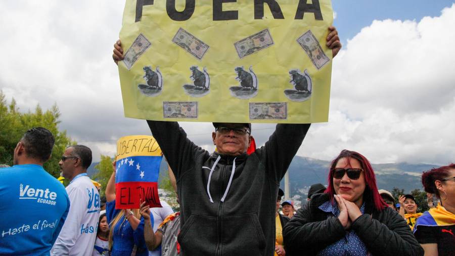 FOTO: JOSÉ JÁCOME/EFE